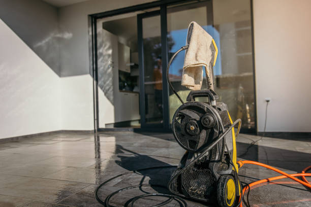 Post-Construction Pressure Washing in Zellwood, FL